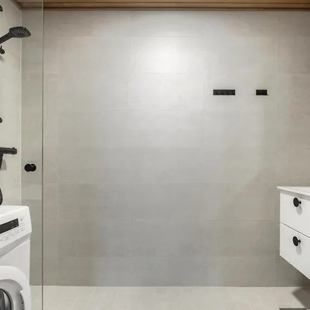 Kotimaailma - New For 5